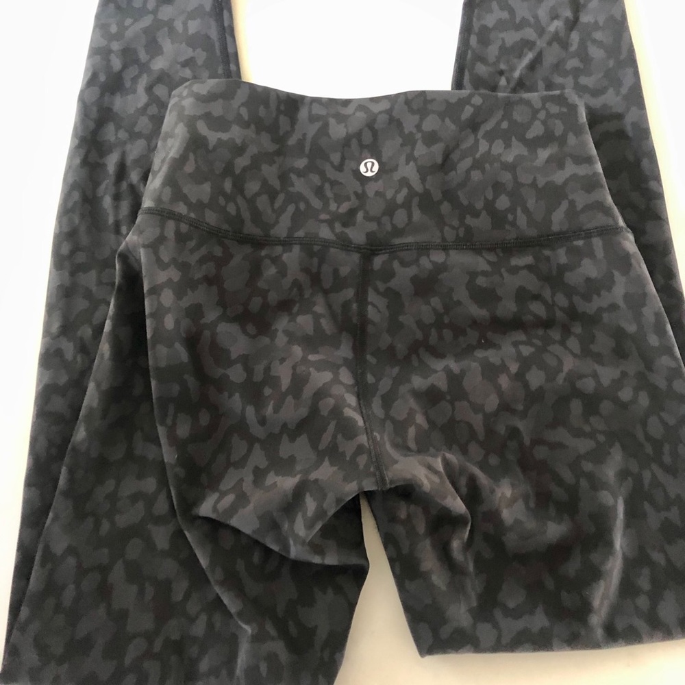 Lululemon Wunder Under Leggings